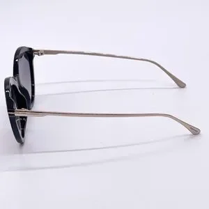 Tom Ford Chloe Cat Eye Sunglasses Black/Gold/Blue Gradient TF663 Tom Ford | Accessories | Tom Ford Chloe Cat Eye Sunglasses  main image 4